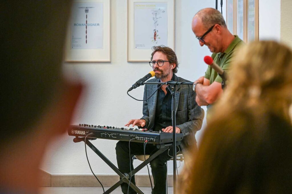 Steven Parry, Musiker